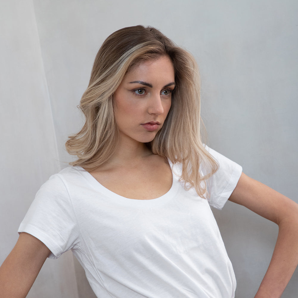 [BÁSICO] PLAYERA LOW CUT FIT